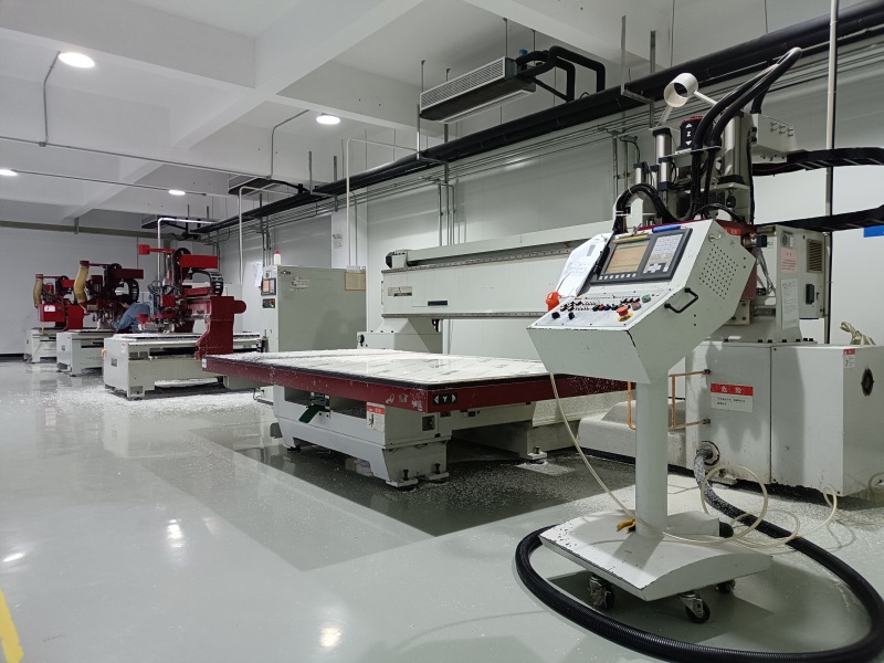 三軸聯(lián)動(dòng)數(shù)控龍門(mén)雕刻機(jī)