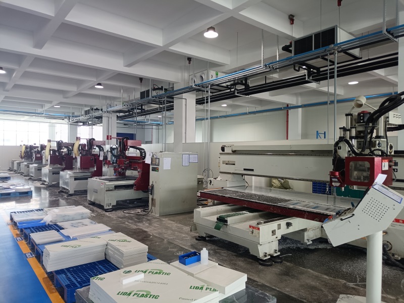 樹脂車間——雕刻機(jī)